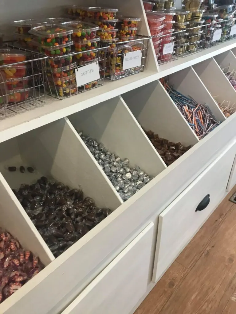 image of candy at gumdrops and lollipops in niantic ct.
