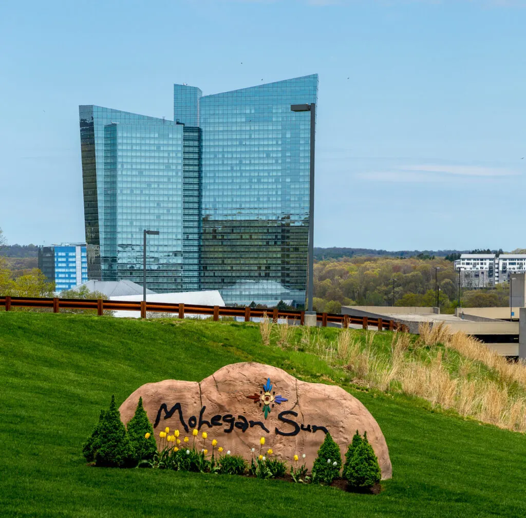 image of mohegan sun resort, a good place for romantic connecticut getaways.