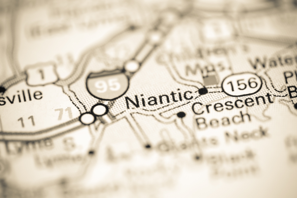 image of map of niantic ct, with crescent beaches listed.