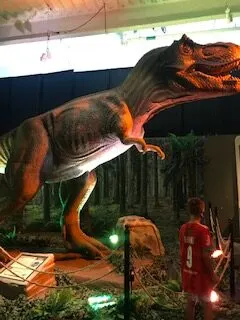 image of dinosaur at the connecticut science center.